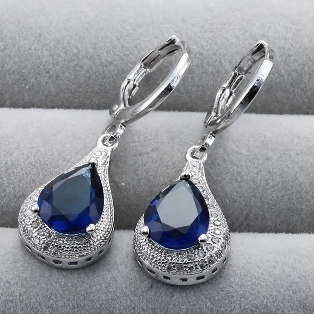 Beautiful Sapphire Teardrop Earrings